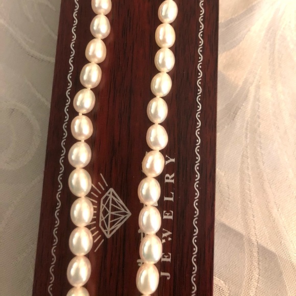 💝Genuine Pearl Necklace with 925 Silver Clasp - Picture 3 of 12